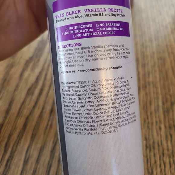 Carol's Daughter Black Vanilla Leave-In & Oil - Picture 3 of 3